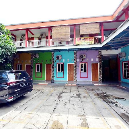 Hotel Harmony House Syariah Near Alun Alun Pati Mitra Reddoorz Exterior foto